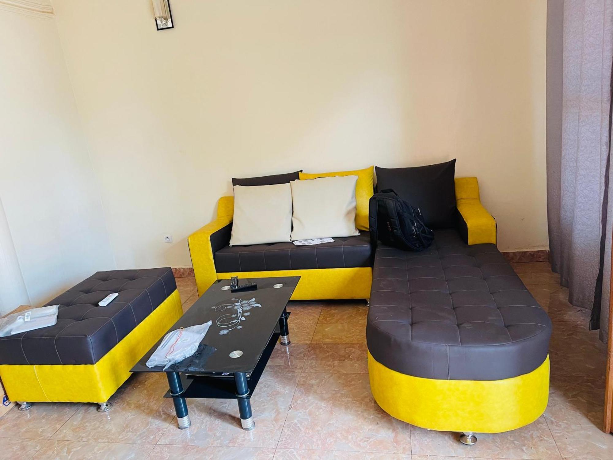 Villa Contemporaine Yaoundé Exteriör bild